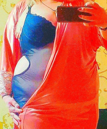 Я живу в Москве и готова пригласить тебя в свою уютную квартиру или приехать к тебе. Предлагаю широкий спектр услуг – от классического секса до экзотического массажа и ролевых игр. Фото мои и полностью соответствуют действительности, убедись в этом сам. Отзывы о моей работе говорят о моей профессиональности и умении доставить удовольствие. Жду тебя для незабываемых встреч в Москве! 💋💫 10822, 46 лет